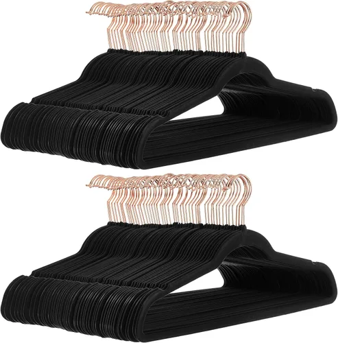 Miniatura 9 de Amazon Basics - Juego de 100 perchas para ropa, delgadas, antideslizantes y de terciopelo, color negro