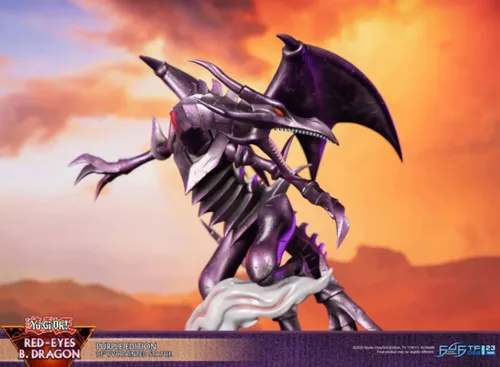 Miniatura 8 de First 4 Figures Red Eyes B. Dragon Purple Edition Estatua