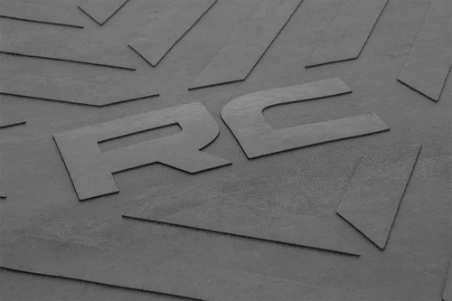 Miniatura 3 de Rough Country Alfombra de goma para cama de camioneta para Chevy Silverado y GMC Sierra 1500 (2019-2025) - Se ajusta a cama de 5 pies 10 pulgadas