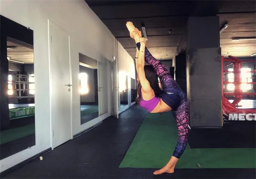 Miniatura 4 de COOLOMG Leggings de yoga para mujer, mallas para correr, leggings de tiro bajo, para entrenamiento, gimnasio, con bolsillos ocultos