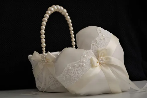 Miniatura 5 de Juego de almohada de portador de anillos de marfil y cesta de niña de flores, almohada de anillo de corazón, cesta de boda de encaje, cesta de mango