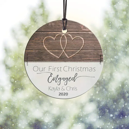 Miniatura 6 de Nuestro primer adorno de Navidad comprometido 2025 colgante de vidrio estampado – decoración rústica personalizada de corazones de granja – Círculo