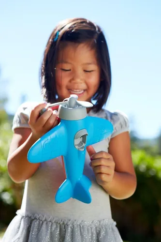 Miniatura 4 de Green Toys – Avión de juguete – Libre de BPA y ftalatos, color azul, juguete de transporte aéreo para introducir conocimientos aeronáuticos, mejorar