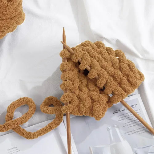Miniatura 7 de HOMBYS Hilo de chenilla grueso de café para crochet, hilo grueso y esponjoso para tejer, hilo súper grueso y voluminoso para manta de punto a mano