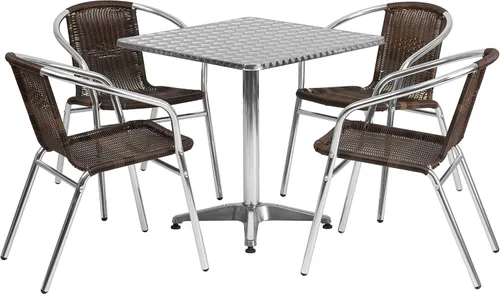 Flash Furniture Lila - Juego de mesa cuadrada de aluminio para interiores y exteriores de 27.5 pulgadas con 4 sillas de ratán marrón oscuro