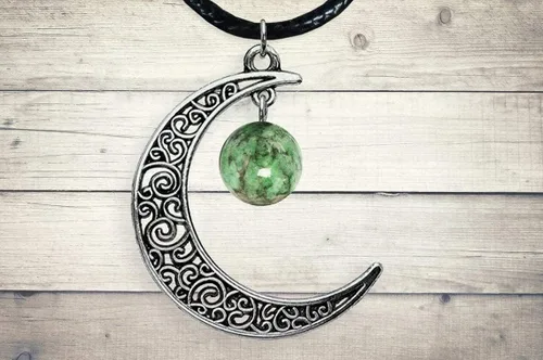 Miniatura 3 de Real Colombian Emerald Silver Celtic Moon Gemstone Pendant- Small Pendant, Bracelet Charm- May Birthstone Celestial Jewelry With Certificate of