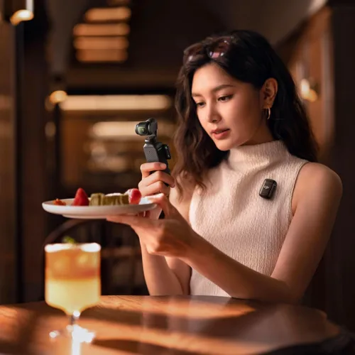 Miniatura 9 de DJI Osmo Pocket 3 Creator Combo, cámaras de vlogging con CMOS de 1 pulgada, cámara de vlog 4K/120fps, estabilización de 3 ejes, seguimiento