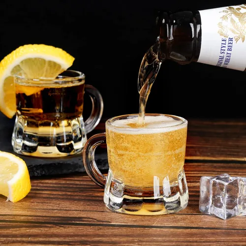 Miniatura 3 de ZZYFGH Paquete de 10 Mini Vasos de Chupito de Cerveza, Mini Vaso de Cerveza de Vidrio con Asa de 1.0 Onza, Vasos de Chupito para Tequila, Vodka