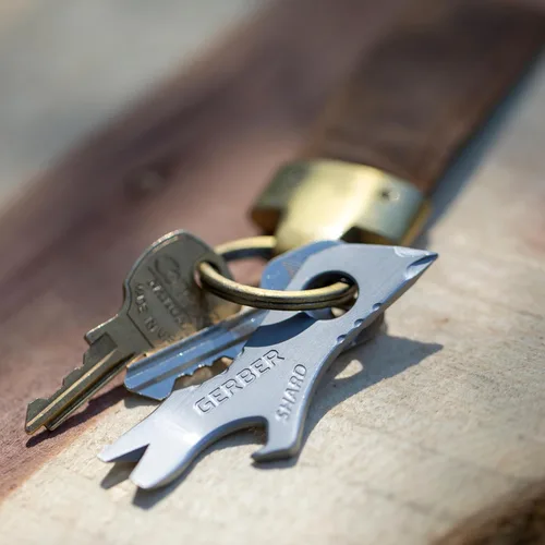 Miniatura 6 de Gerber Gear Shard - Llavero abrebotellas 7 en 1, multiherramienta con destornillador, regalos para papá, padres y hombres de hija, esposa o hijo