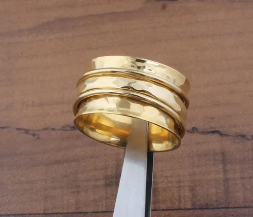 Miniatura 3 de Gold Plated Spinner Ring, Gold Plated Brass Fidget Anxiety Spinner Ring, Peridot Band For Women, Hand Hammered Worry Spinner Ring Gift
