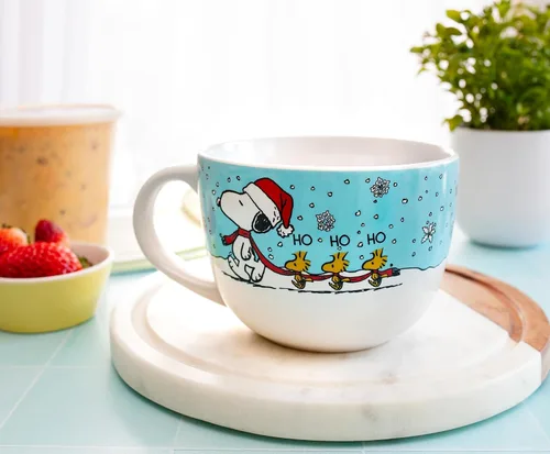 Miniatura 5 de Silver Buffalo Peanuts Snoopy and Woodstock - Tazón de cerámica para sopa con asa para helado, cereales, bebidas, capacidad para 24 onzas