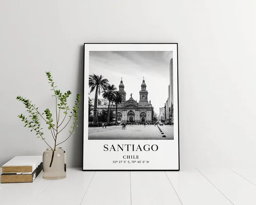 Miniatura 2 de Cartel de Santiago, foto de Santiago, foto de Chile, fotografía de América del Sur, Ciudades del mundo en blanco y negro, póster de viaje