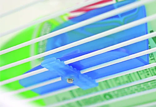 Miniatura 2 de Camco Soporte para refrigerador RV – Mantiene alimentos y bebidas en su lugar durante el viaje, evita derrames desordenados, perfecto