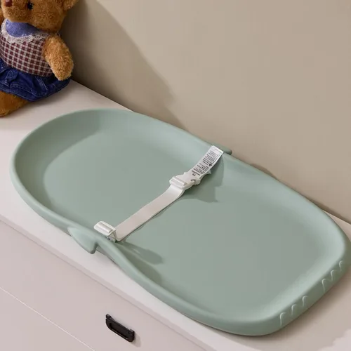 Miniatura 10 de Luxury Little Cambiador de bebé portátil de EVA impermeable para cambios de pañales, vestirse, masaje de bebé y aplicación de humectante, suave