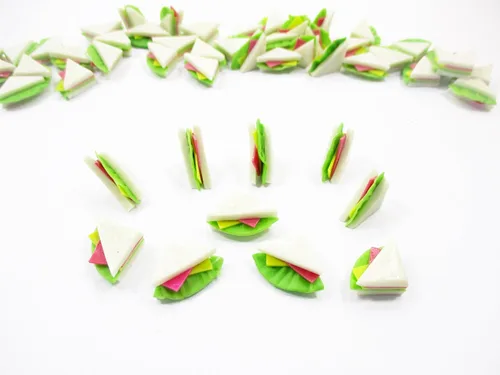 Miniatura 2 de 20 sándwich de queso panadería casa de muñecas comida en miniatura Art Deco Suministro de casa de muñecas - 3596 Handmade clay cheese sandwiches