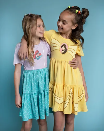 Miniatura 4 de Disney Vestido de princesa con cuello cuadrado y volantes para niñas pequeñas y adultas, tallas de 2T a 2XL