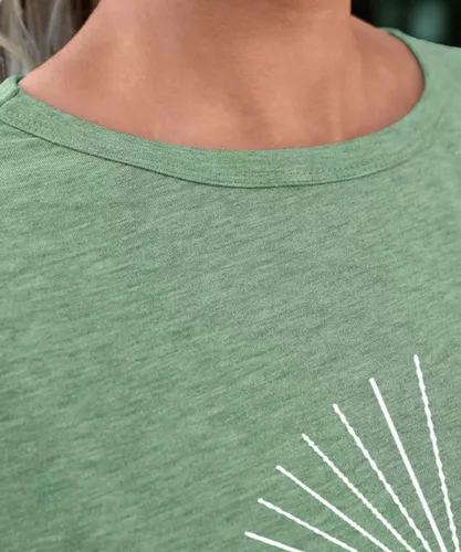 Miniatura 116 de Camisetas sin mangas de senderismo y montaña para mujer, divertidas camisetas de entrenamiento con gráficos de pino y amanecer, camisetas de verano