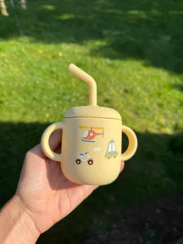 Miniatura 4 de Vaso de silicona para niños de 6 meses y niños pequeños, lindo vaso para beber con popote para el primer entrenamiento, botella de agua para bebé