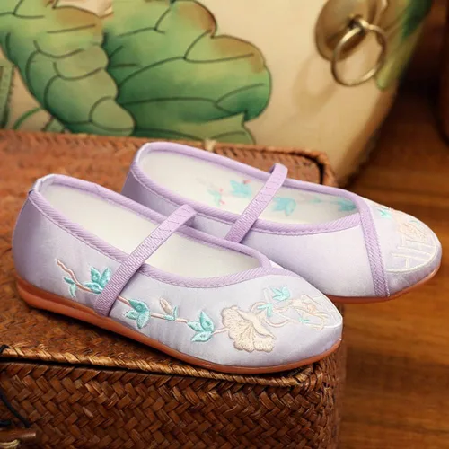 Miniatura 4 de IDOTTA Encanto - Zapatos de Mirabel para niñas, Isabela Madrigal, cosplay, bordados, zapatos planos Mary-Jane