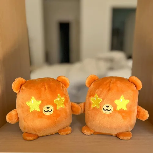 Miniatura 6 de TeeTurtle - Plushmates - Día del Padre - Oso súper papá - Juguete sensorial abrazable y suave que muestra tu estado de ánimo Super Dad Plushmate