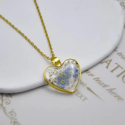 Miniatura 81 de Collar de flores silvestres prensadas con encaje de Forget-Me-Not y Queen Anne Collar de flores prensadas de oro Collares hechos a mano