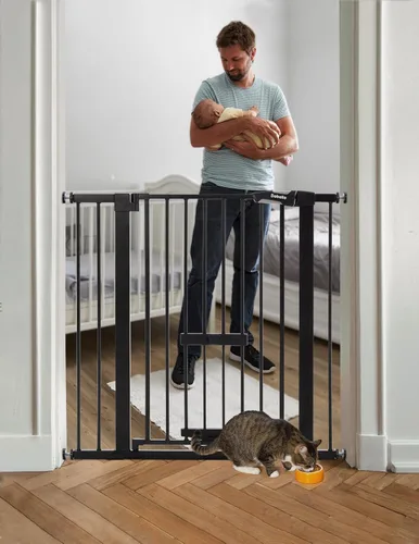 Miniatura 8 de BABELIO Puerta de bebé extra alta de 36 pulgadas con puerta de gato, puerta de metal para mascotas de 29.5-40 pulgadas para escaleras, puertas, Negro