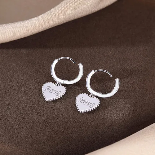 Miniatura 6 de SLUYNZ Aretes de aro pequeños con corazón de plata Stering para mujeres, adolescentes y niñas, aretes de aro de amor Huggie