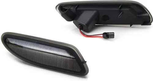 Miniatura 9 de iJDMTOY Kit de luz de marcador lateral de parachoques LED ámbar con lente ahumada compatible con Mercedes W203 2001-2007 Clase C Sedán, alimentado