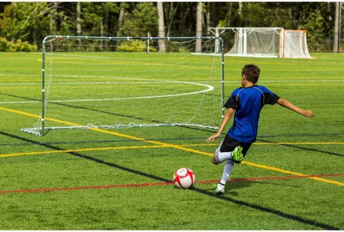 Miniatura 9 de Metas de fútbol de competencia Franklin Sports - Metas de fútbol de acero portátiles para el patio trasero - Meta de fútbol para adultos y jóvenes