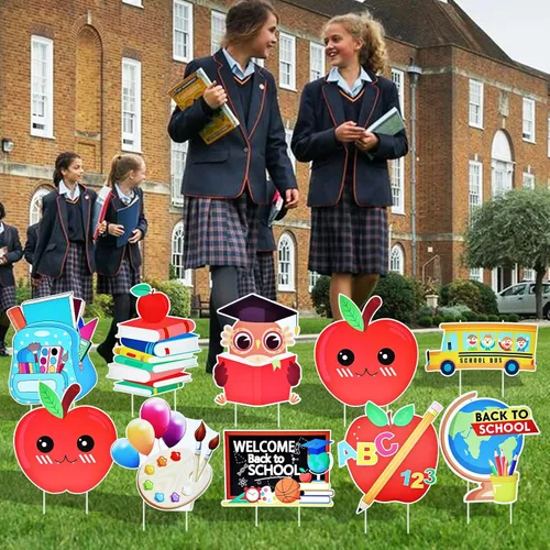Miniatura 6 de Juego de 10 carteles de regreso a la escuela con estacas, diseños surtidos de manzana, búho y autobús escolar para decoración de jardín y césped al