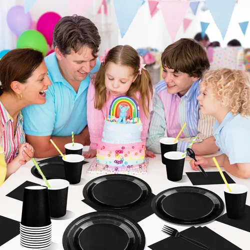 Miniatura 6 de El juego de 228 piezas de suministros negros para fiesta incluye platos de papel, vasos, servilletas negras, cucharas de plástico, tenedores