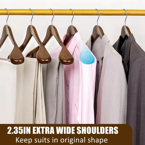 Miniatura 4 de Amber Home Paquete de 6 perchas de madera con hombros anchos de nogal con barra antideslizante para pantalones, perchas de madera maciza