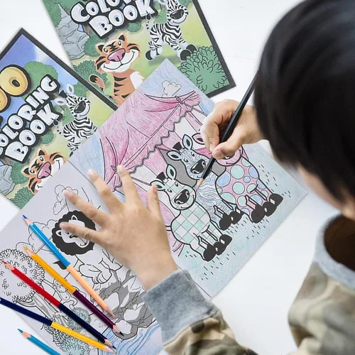 Miniatura 5 de ArtCreativity Libros para colorear de animales del zoológico para niños, paquete de 12, folletos de colores grandes de 8.25 x 11 pulgadas, premios