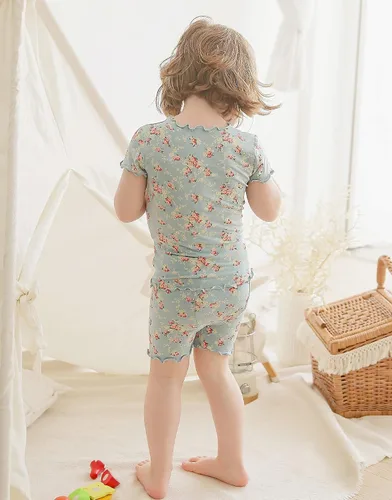 Miniatura 4 de VAENAIT BABY - Pijama de viscosa para niñas y niños pequeños de 6 a 12 meses, 2 piezas, camiseta y shorts, tela fresca, drapeada y suave para verano