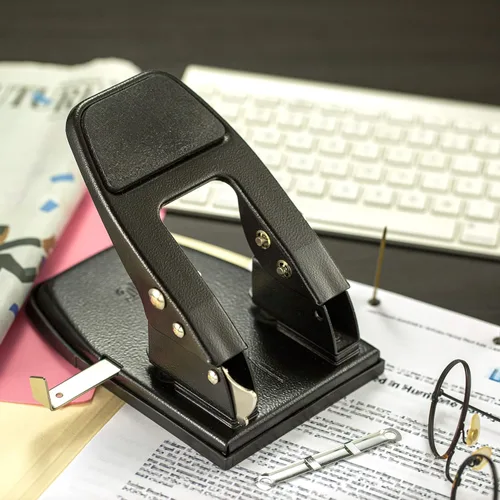 Miniatura 8 de Officemate Perforadora de 2 agujeros resistente, mango acolchado, negro, capacidad de 50 hojas (90082), número de modelo: OIC90082