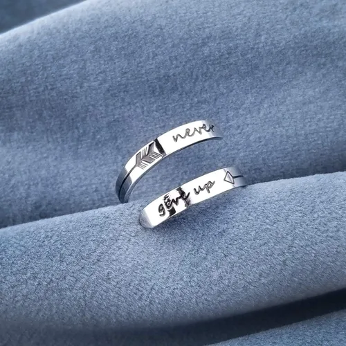 Miniatura 3 de Vrycot anillo ajustable de acero inoxidable para mujer, con frase inspiradora keep going y never give up, anillo modernos y apilables, regalo