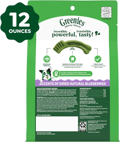 Miniatura 10 de Greenies Golosinas dentales naturales para perros adultos recomendadas por veterinarios, tamaño Teenie, sabor a arándano azul, paquete de 12 oz., 43