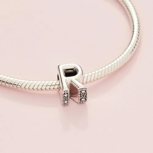 Miniatura 4 de Colgante de plata de ley 925 con letra PANDORA