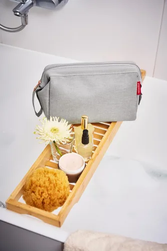 Miniatura 5 de reisenthel Travelcosmetic - Bolsa de cosméticos de viaje resistente y práctica, correa de mano, material repelente al agua.