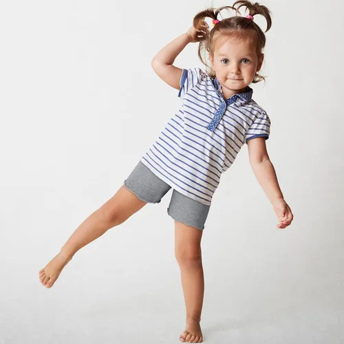 Miniatura 4 de Ruisita Paquete de 6 pantalones cortos con volantes para niños pequeños y niñas, pantalones cortos de bicicleta con ruedas de ruedas, pantalones