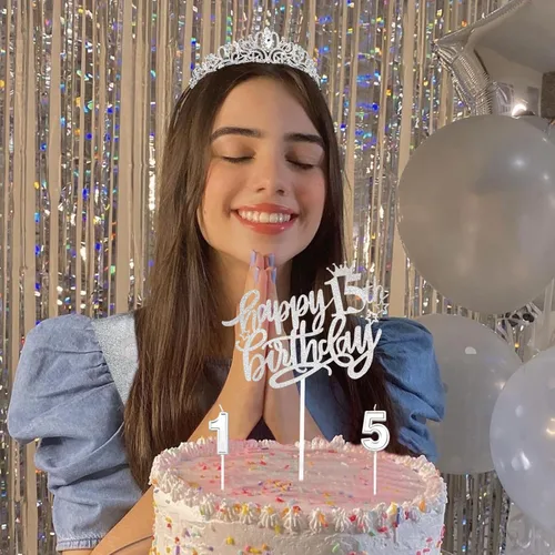 Miniatura 7 de Decoraciones de cumpleaños número 15 para niñas, incluyendo tiara de corona de diamantes de imitación, banda con purpurina, adorno para pastel