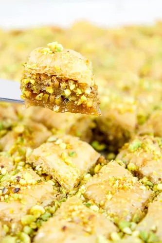 Miniatura 5 de Setton Farms Granos de Pistacho Pelados, Tostados en Seco Sin Sal, 20 onzas (Sin Concha, Sin Sal) (También perfecto para hacer Chocolate de Dubái)