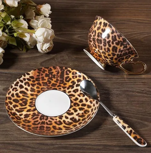 Miniatura 7 de YBK Tech - Juego de tazas y platillos de porcelana estilo europeo, taza de café de cerámica para el hogar, cocina, boda (patrón de leopardo)
