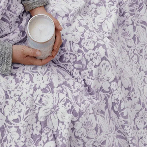 Miniatura 4 de FY FIBER HOUSE Manta de franela de forro polar súper suave y ligera de microfibra con estampado de flores para sofá, 60 x 80 pulgadas, lavanda