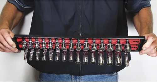 Miniatura 4 de Ernst Manufacturing Organizador de Dados Boss de 18 Pulgadas con 2 Rieles de 1/2 Pulgada de Impulso con Sujeción Segura de Bloqueo Giratorio y Rojo