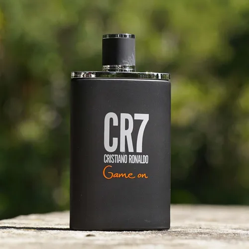 Miniatura 5 de CR7 Game On Cristiano Ronaldo - Eau De Toilette Aroma de colonia para hombre - Con papaya, hielo, cedro y madera de cachemira - De la colección