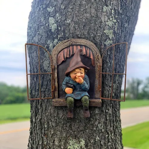 Miniatura 2 de Abrazador de árbol de elfo de 7.1 pulgadas, estatua de gnomo de jardín de hadas, figura de gnomo de resina colgante, escultura de árbol caprichosa