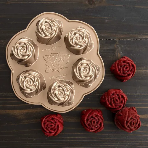Miniatura 9 de Nordic Ware molde para pastel con forma de rosebud, capacidad de 2.25 tazas, color tofe