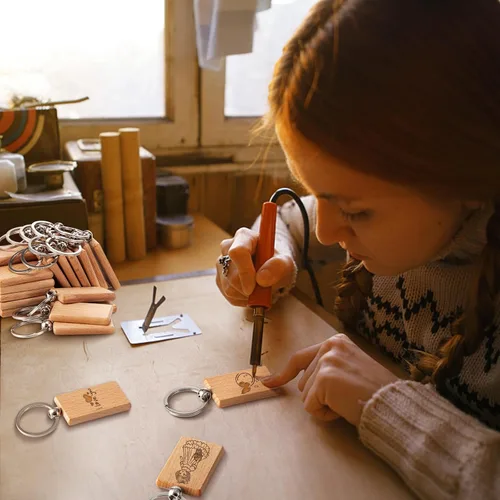 Miniatura 5 de Yangbaga 100 piezas de rebanadas de madera natural, llavero de madera en blanco sin terminar para grabado láser, manualidades de Navidad, círculos