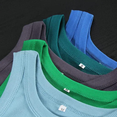 Miniatura 5 de GEMBERA Camiseta sin mangas para mujer, cuello alto, casual, básica, de algodón, acanalada, ajustada